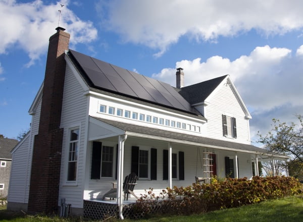 Solaris Renewables solar panel installation company in Massachusetts