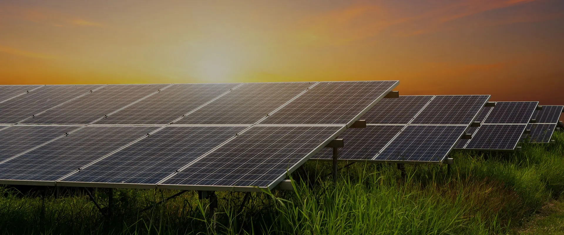 Universal Solar solar panel installation company in Texas